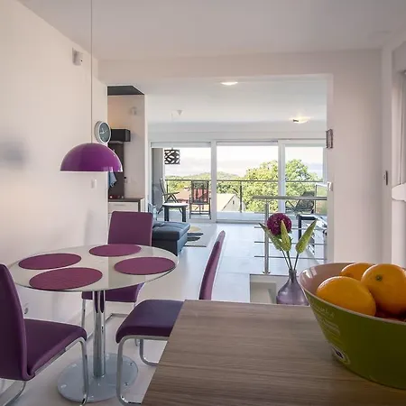 Luxury Spa Apartment Luna Njivice Room photo